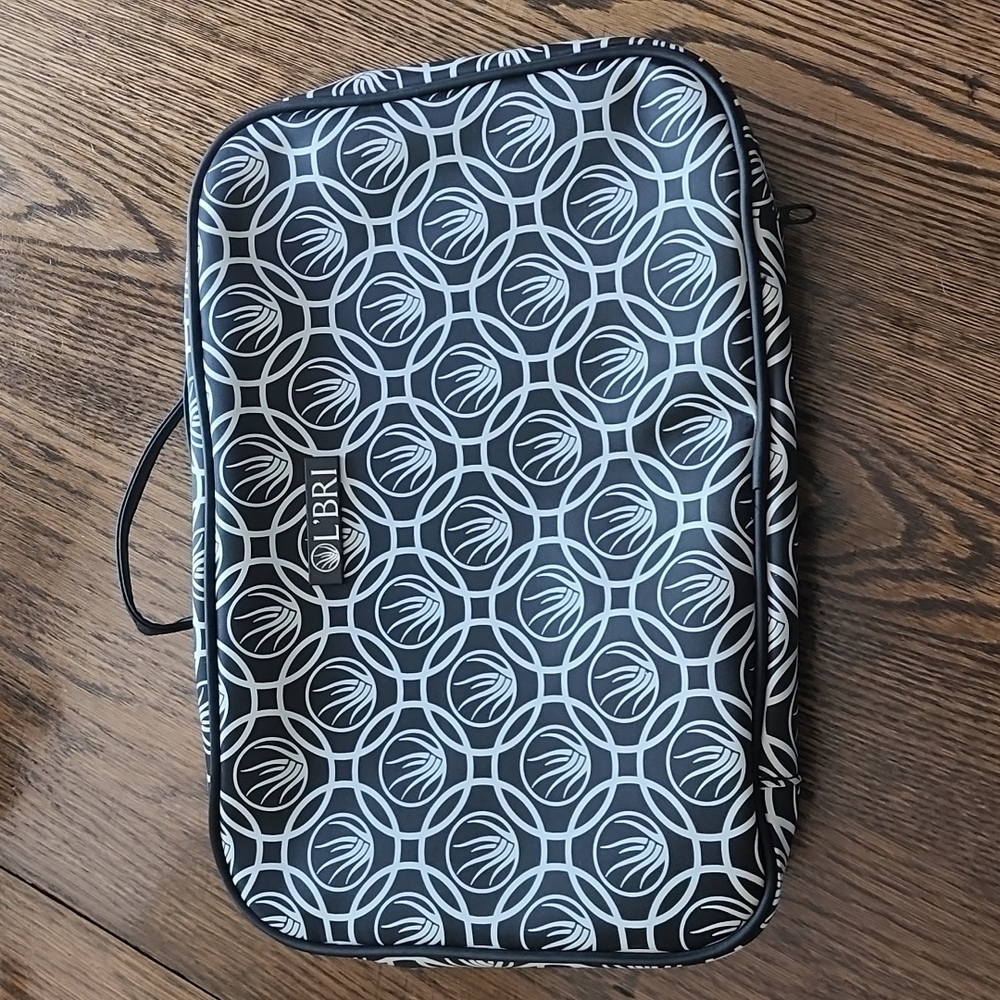 Lbri travel make up case